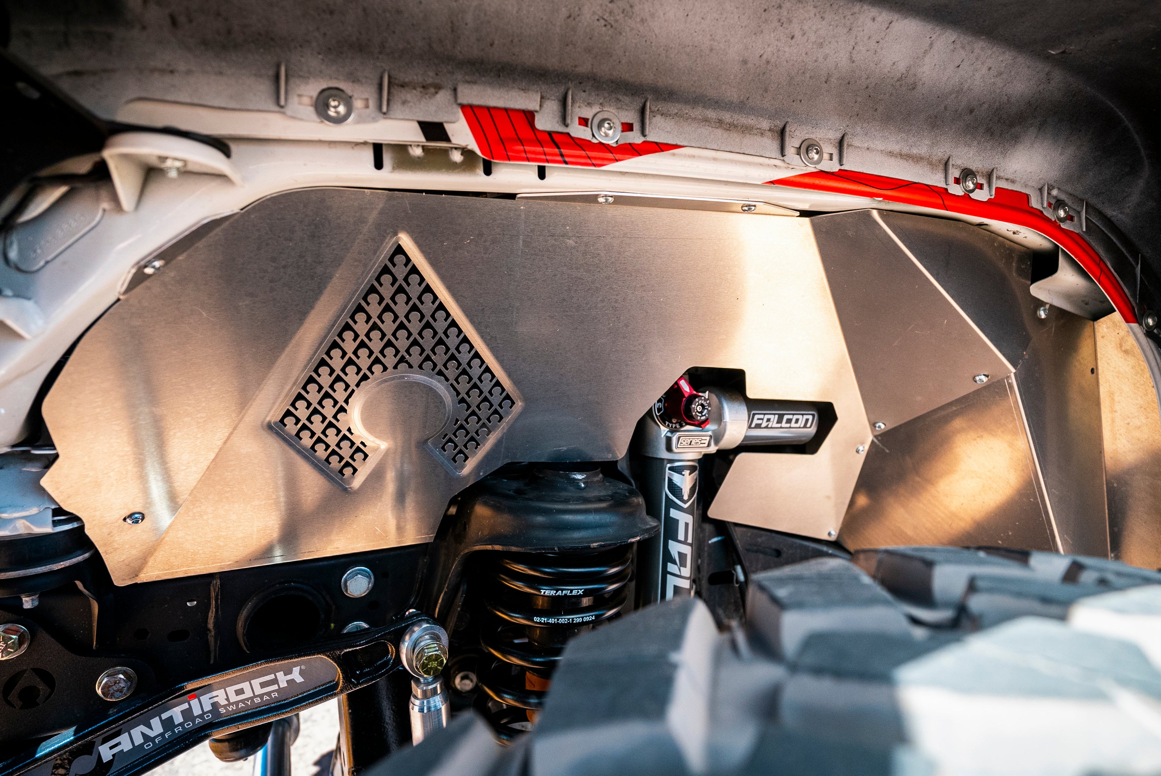 JL/JT Vented Aluminum Inner Fenders - Falcon Shocks (Pair)