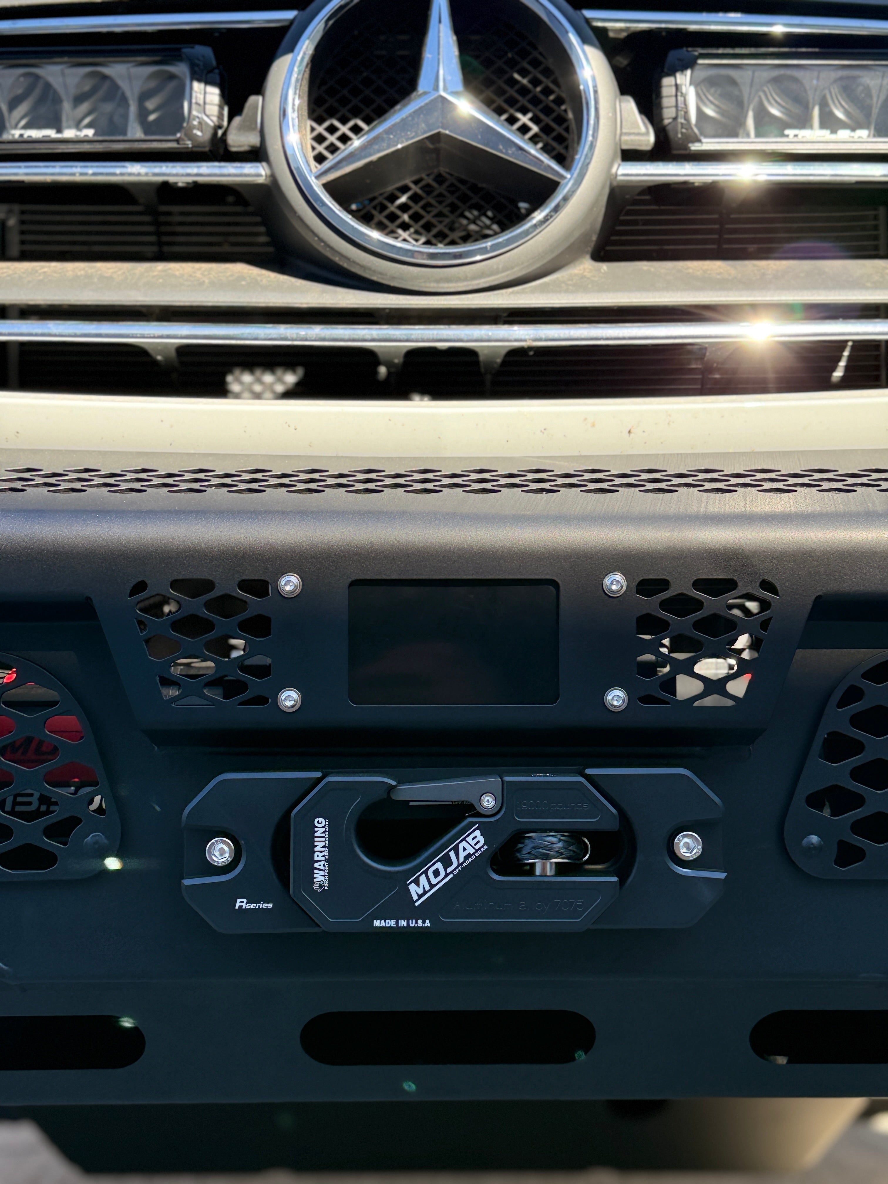 Aluminum Recessed Winch Shackle with Fairlead Kit, closed latch (LIFE TIME WARRANTY*)