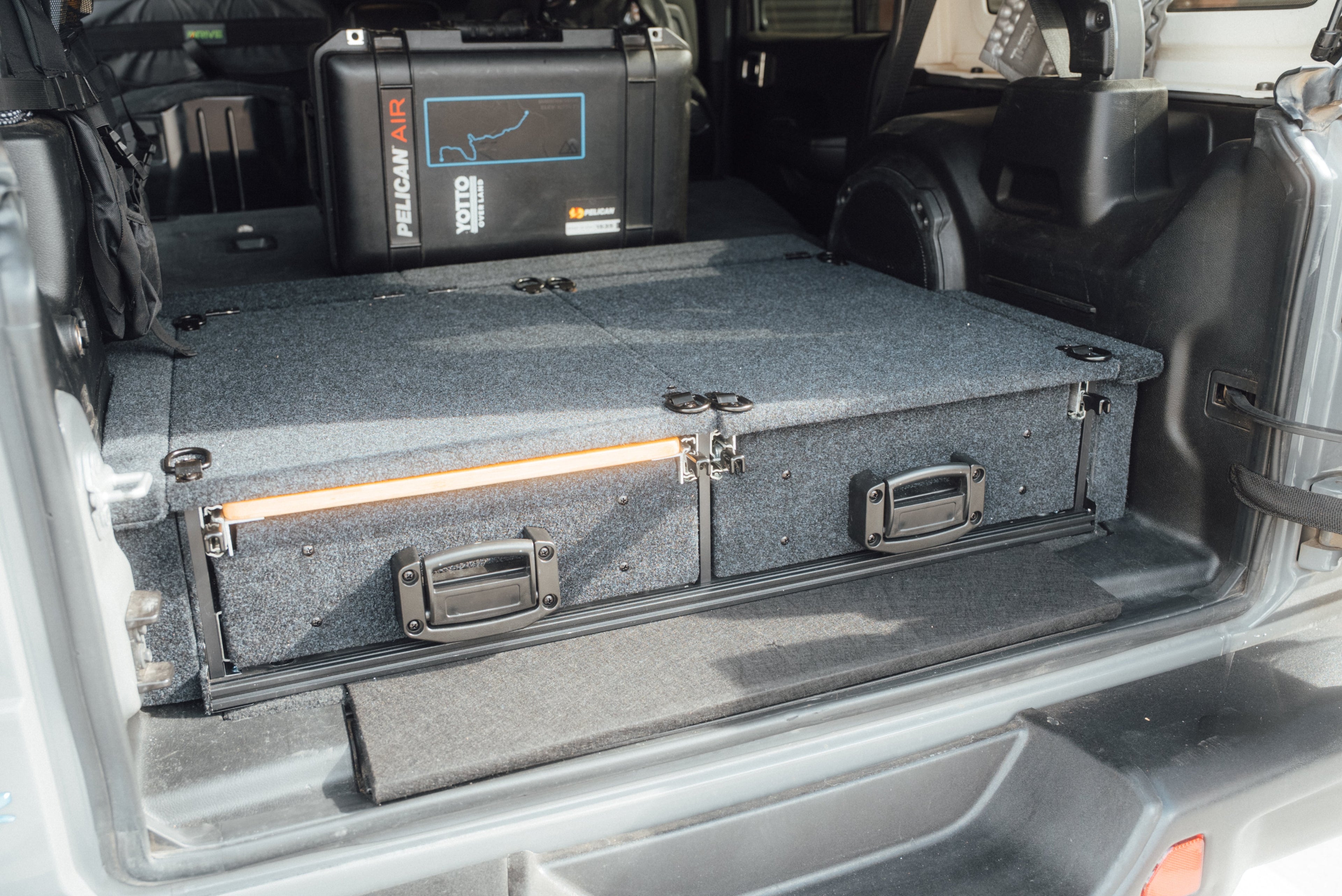Jeep Wrangler JL Aluminum Cargo Drawer System 2.0 w/ Slide-Out Table