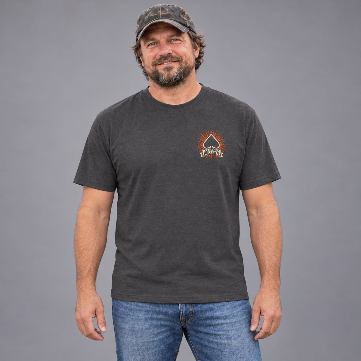 ARI Core Tee in Charcoal — AI-generated studio model illustration, front view. Not a physical sample, customer photo or measured fit proof.