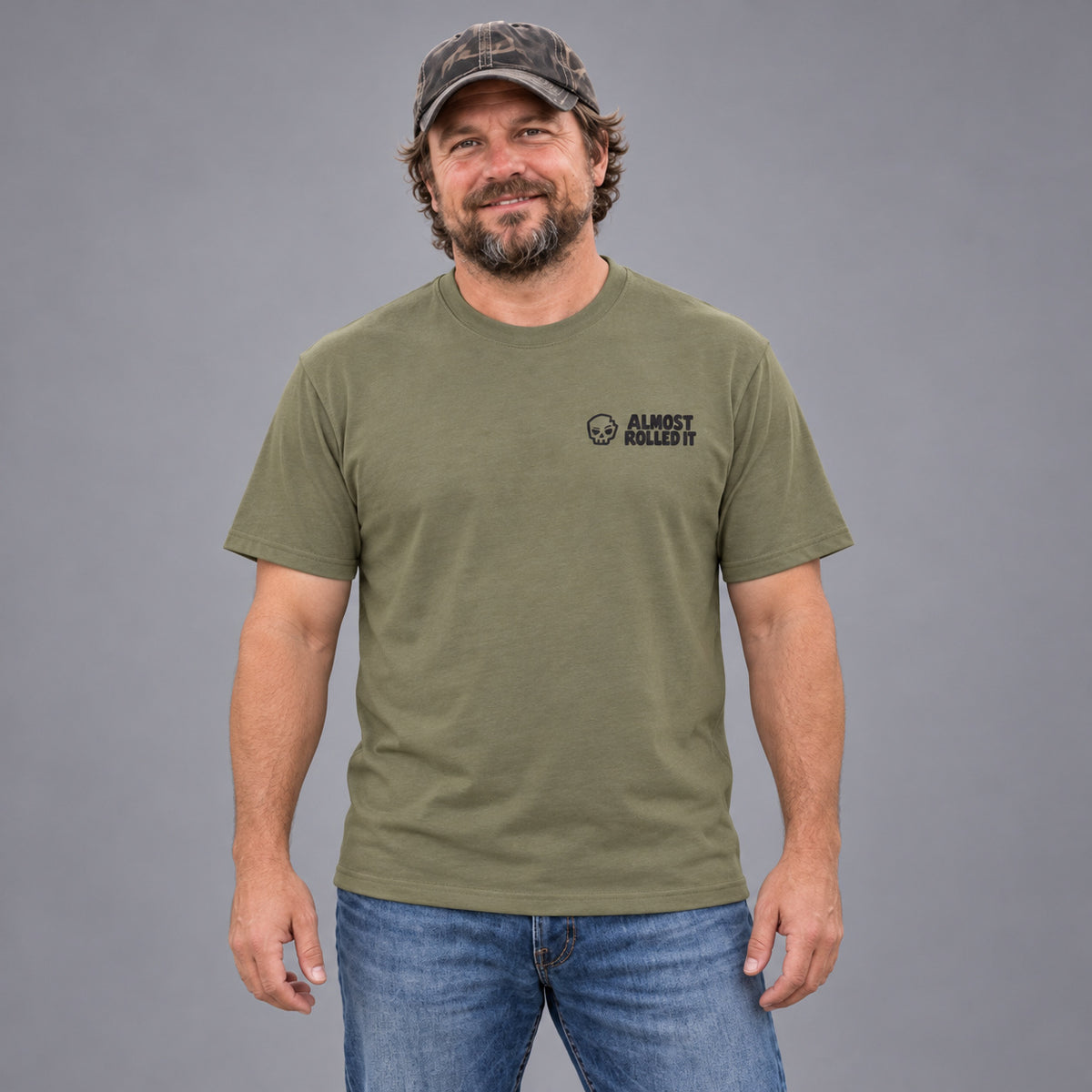 ARI Core Tee in Military Green — AI-generated studio model illustration, front view. Not a physical sample, customer photo or measured fit proof.