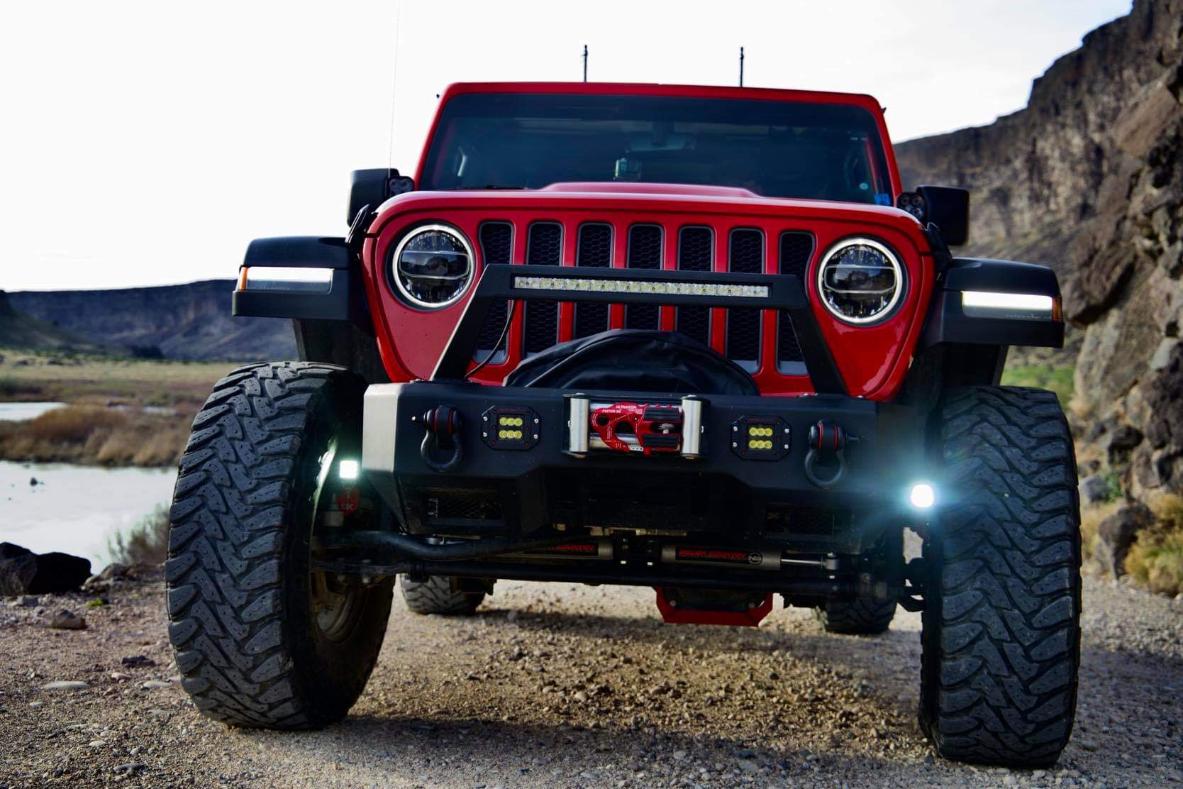 Steerable Knuckle Pod Light Mounts - Jeep JL/JT Wrangler Gladiator 2018+